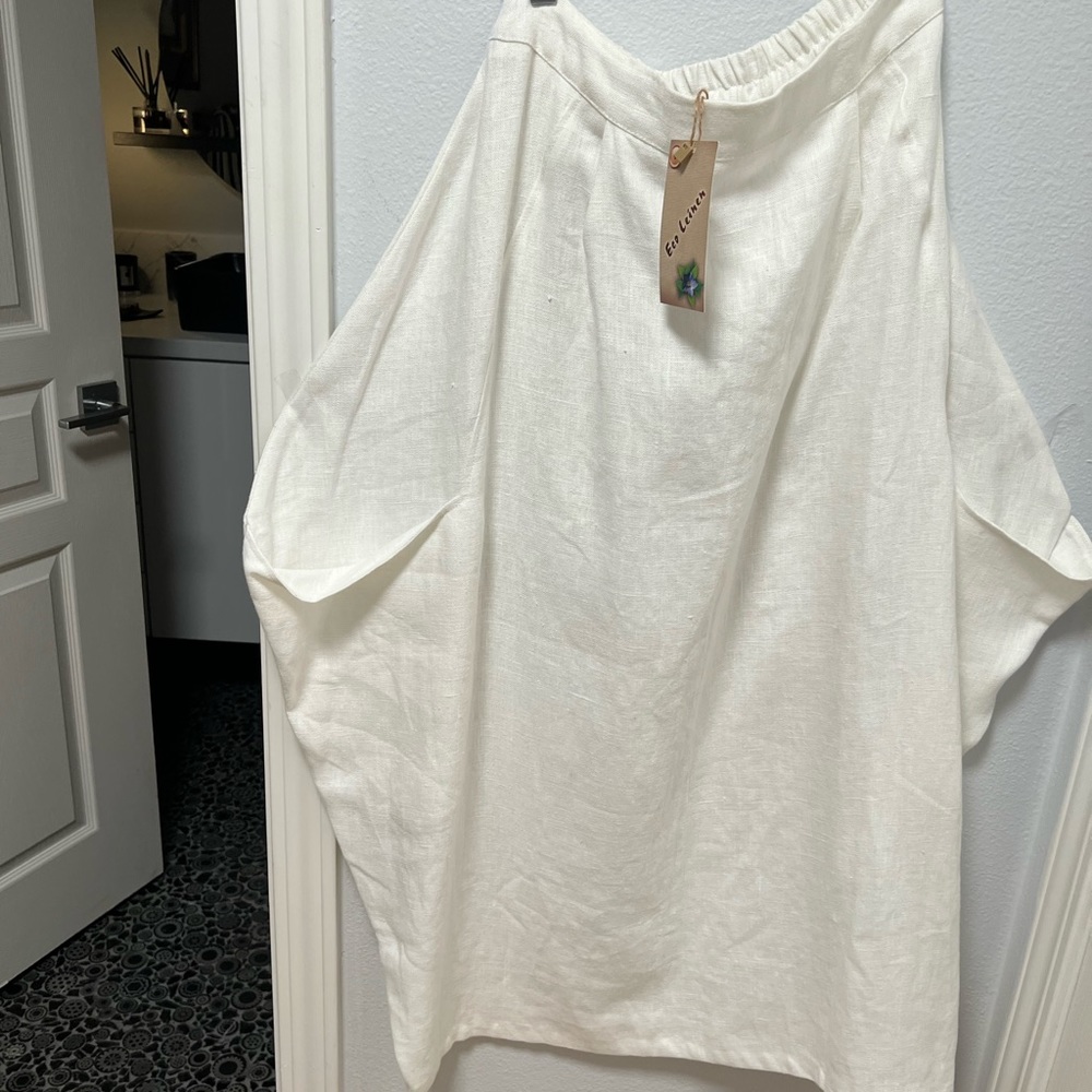 COPY - White linen skirt